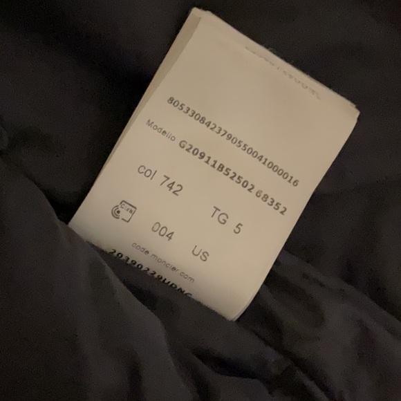 MONCLER CLUNY GIUBBOTTO DOWN Parka - Picture 8 of 8